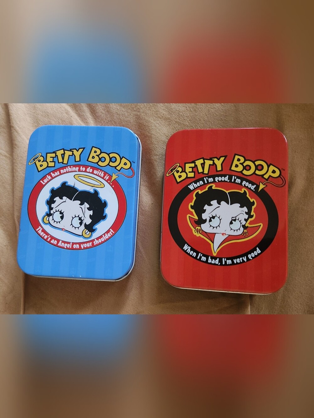 Betty Boop Tin Set in Blue and Red